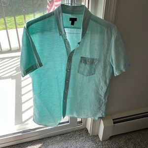 J. Crew - Men’s Large - Baird McNutt Irish Linen - short sleeve button down